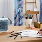 Delonghi HFX10B03.LB Capsule Desk Fan Heater 360W White/Light Blue