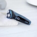 Ufesa AR3050 Metal Rotary Shaver Blue