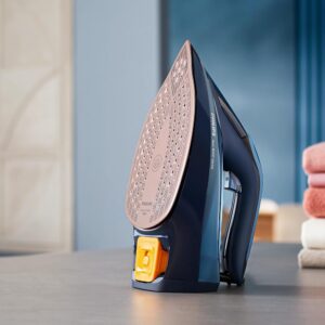 Philips DST8020/20 Series 8000 Azur Steam Iron 240g/min 3000W Light Blue