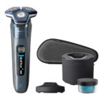 Philips S7882/55 Series 7000 Wet & Dry Rechargeable Rotary Shaver + 3 accessories Blue