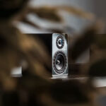 Elipson Prestige Facet 8B ELIPF8BWN Pair of Bookshelf 2-way Wired Speaker 85 W (RMS) Walnut