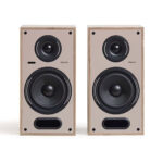 Elipson Horus 6B Active BT ELIHOR6BBTLWB Pair of Bookshelf Active Bluetooth Stereo 2-way Speakers 50 W (RMS) Light wood - Beige