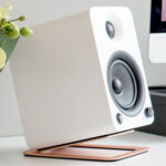 Kanto SE4W Pair of Elevated Computer Speaker Stands White