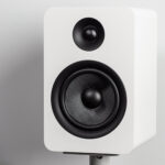 Kanto YUP6W Pair of YUP6 Passive Bookshelf 2-way Wired Speaker 100 W White