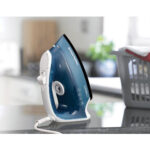 Morphy Richards 300251 Breeze Steam Iron 100g/min 2600W Blue